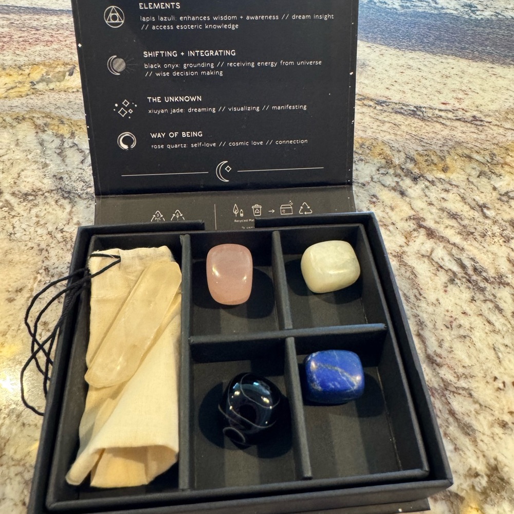 Cosmic Crystal Collection - Picture 2 of 3